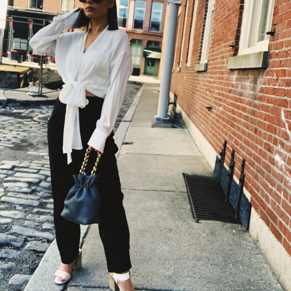 Last 1✨KLY Tie Front Blouse Top - White - Picture 3 of 8